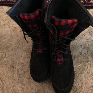 Easy Spirit Elevate Boots